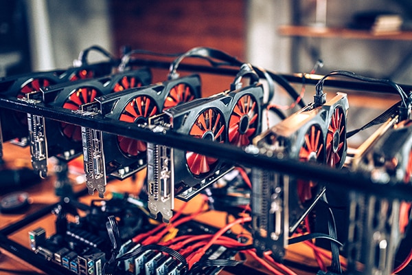 Cryptocurrency mining rig
